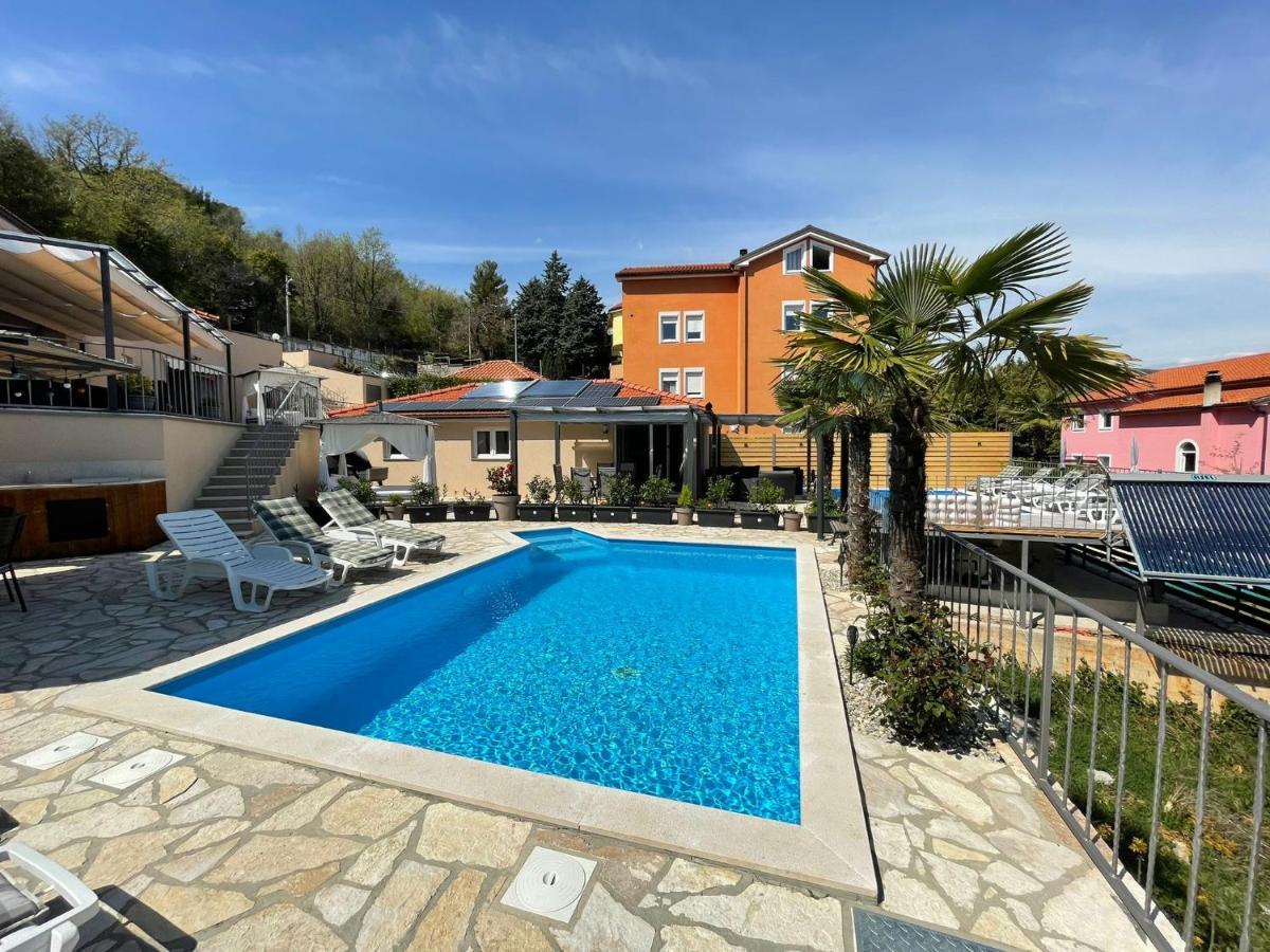 Apartments Kroatien Ловран Экстерьер фото