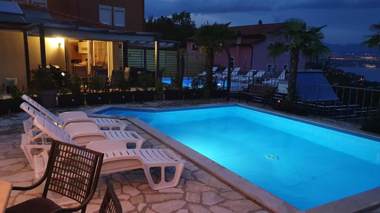 Apartments Kroatien Ловран Экстерьер фото